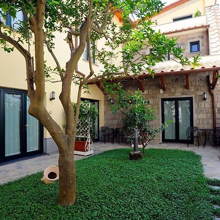 Relais Villa Angiolina Сорренто Экстерьер фото
