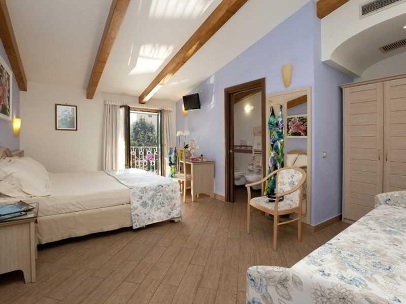 Relais Villa Angiolina Сорренто Экстерьер фото