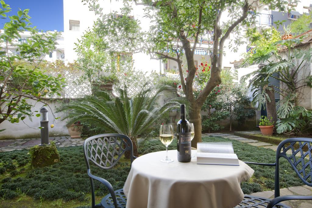 Relais Villa Angiolina Сорренто Экстерьер фото