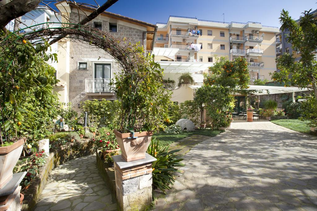 Relais Villa Angiolina Сорренто Экстерьер фото