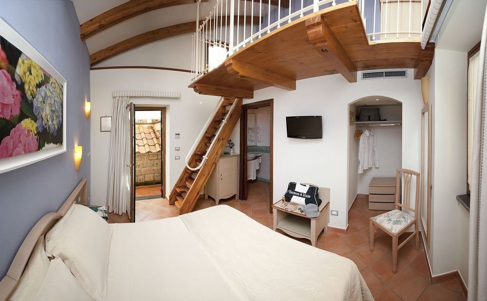 Relais Villa Angiolina Сорренто Экстерьер фото
