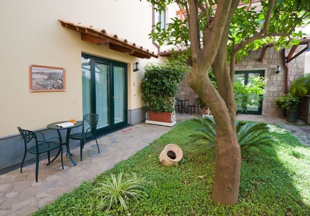 Relais Villa Angiolina Сорренто Экстерьер фото