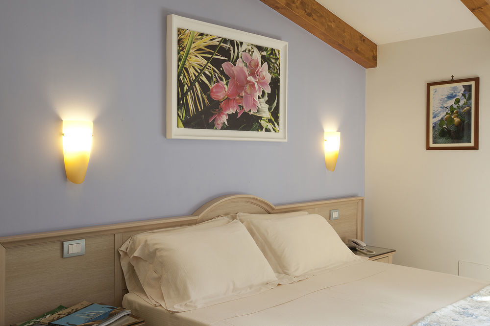Relais Villa Angiolina Сорренто Экстерьер фото